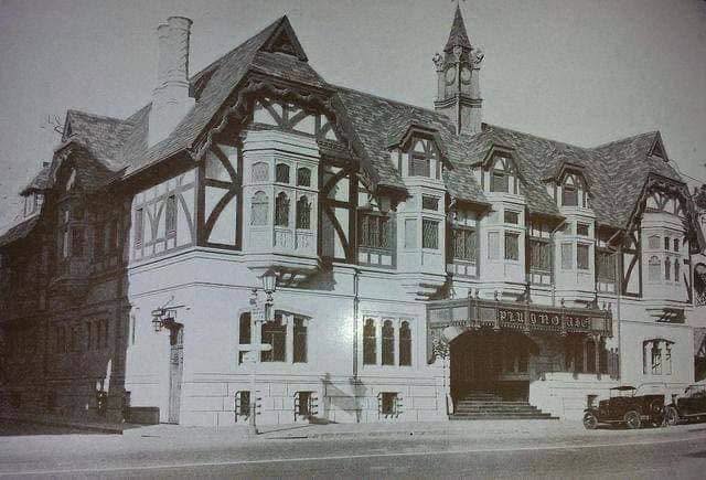 The Playhouse 0 (0)