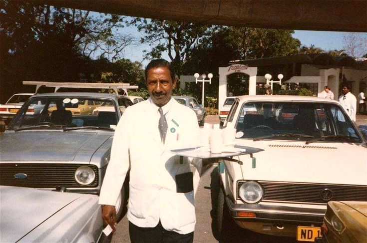 Tropicale Resturant 5 (3)