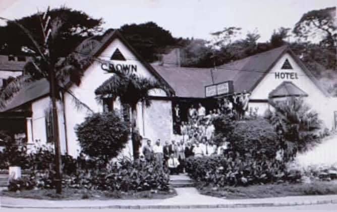 Crown Hotel 0 (0)