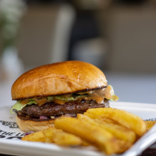 The Lunchbox Burger 4.5 (2)