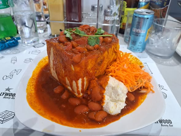 Hollywood's mutton and beans with mutton gravy