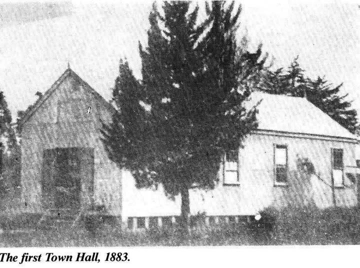 Pinetown's 1st Town Hall - 1883