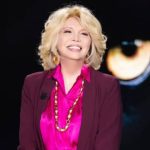 French disco icon Amanda Lear has publicly accused Miley Cyrus of ripping off her 1978 song “The Sphinx” with the track “Redlights” (sometimes stylized REDLIGHTS) from Cyrus’s album Bass Persuades, released on September 18, 2026.