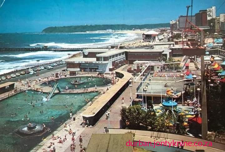 Paddling Pools at Newton with Wedge, South Beach and XL in the background.