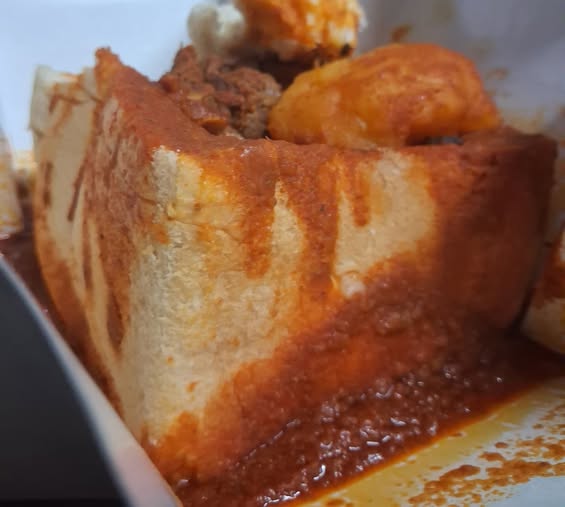 Bunny Chow @ Swaadisht Sarnia. Bunny Chow @ Swaadisht Sarnia.